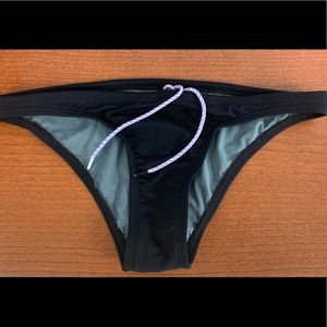 Jolyn Europe Bottoms size medium